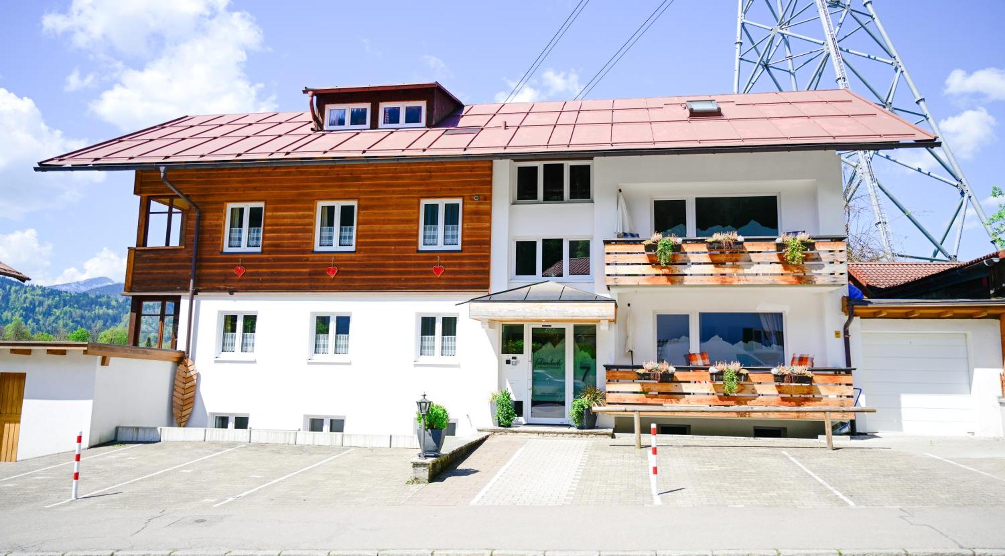 Faltenbach Ferienwohnungen In Оберстдорф Экстерьер фото